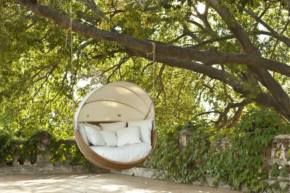 point armadillo swinging garden sofa chair is contemporary outdoor furniture - Garden Furniture 2017 Uk point armadillo swinging garden sofa chair is contemporary outdoor furniture - Garden Furniture 2017 Uk