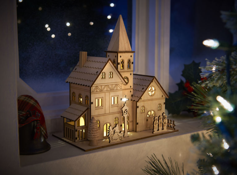 Wilko Nordic Country Ornament Wooden Light Up Church Battery Operated