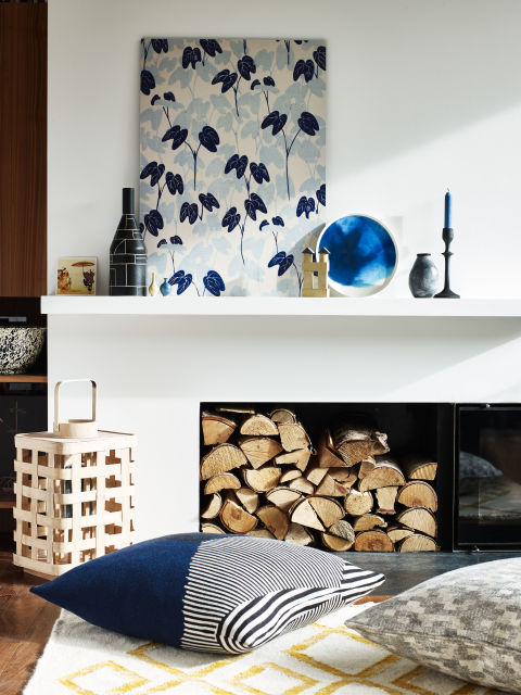 Modern Oriental decorating ideas - style inspiration
Styling by Marisa Daley. Styling Assistant: Amy Neason. Photography: Carolyn Barber.