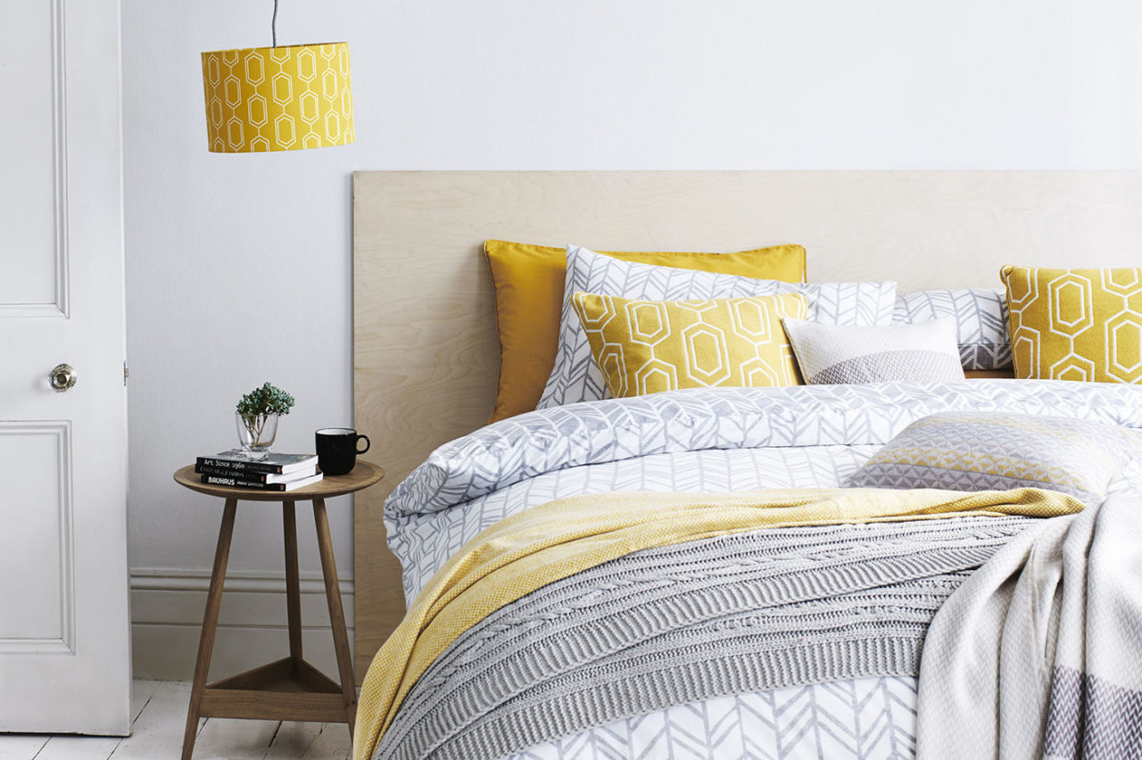 yellow-and-grey-bedroom