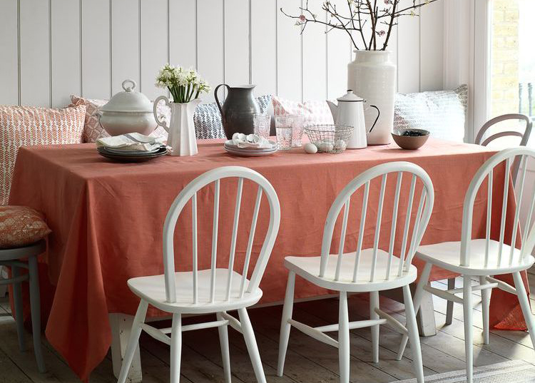 spring-decorating-dining-table