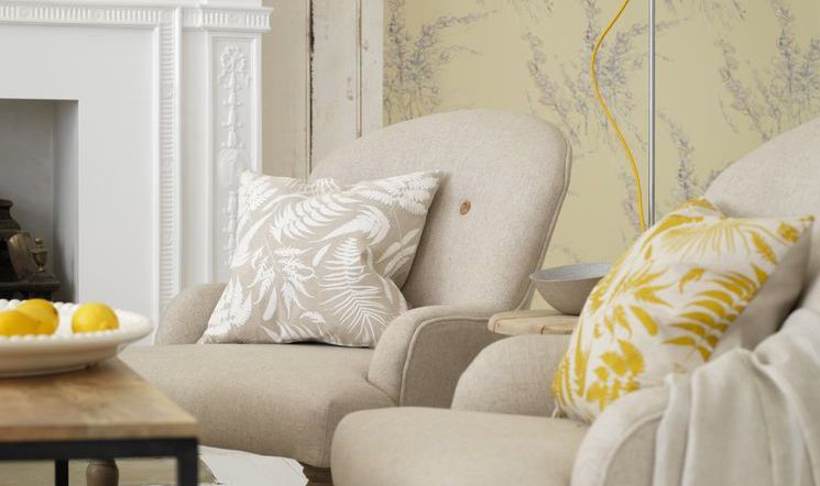 spring-decorating-armchairs